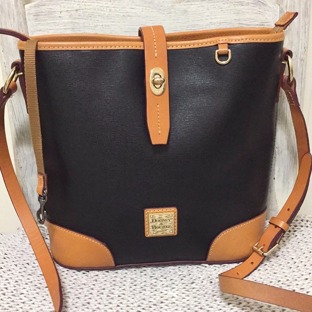 Dooney & Bourke Fairview Crossbody Bucket Bag